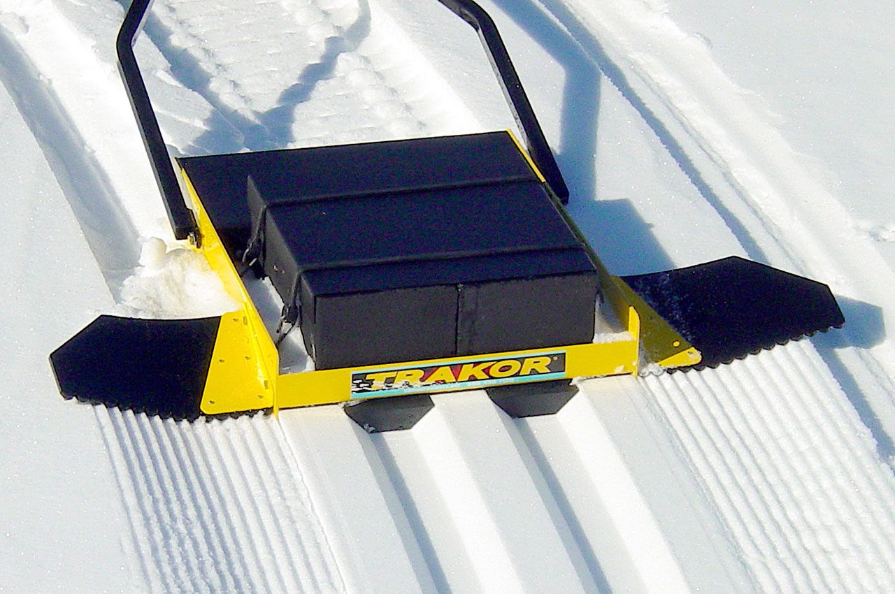 grooming xc ski trails